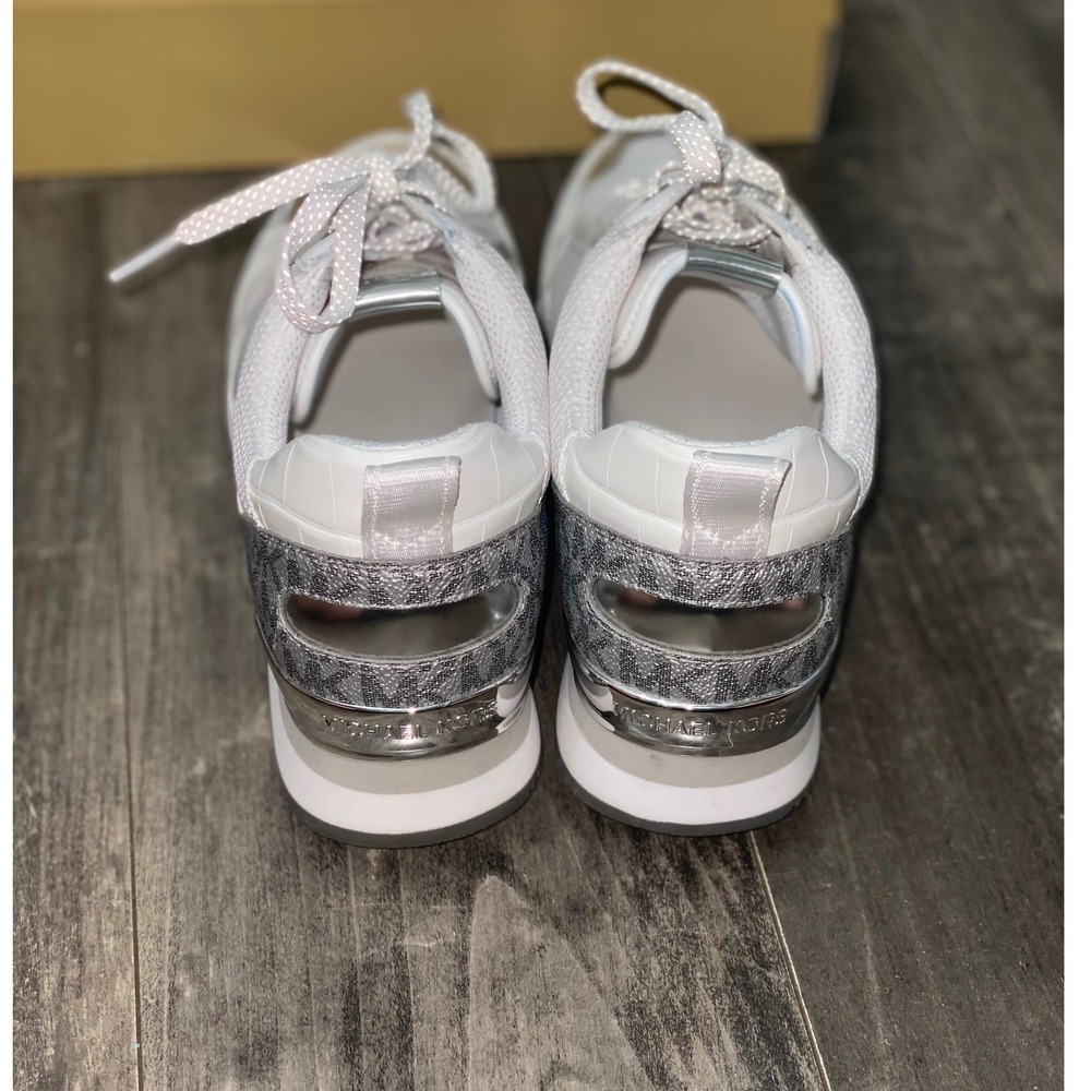 Michael Kors Wilma Trainers in Optic White Tech Canvas 8.5 Athleisure Glam - Picture 5 of 9
